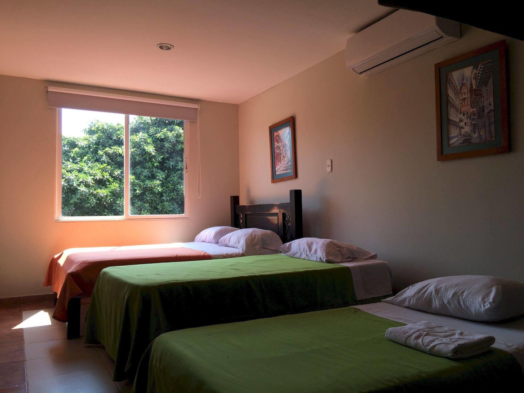 Hotel Mar Del Plata 3*